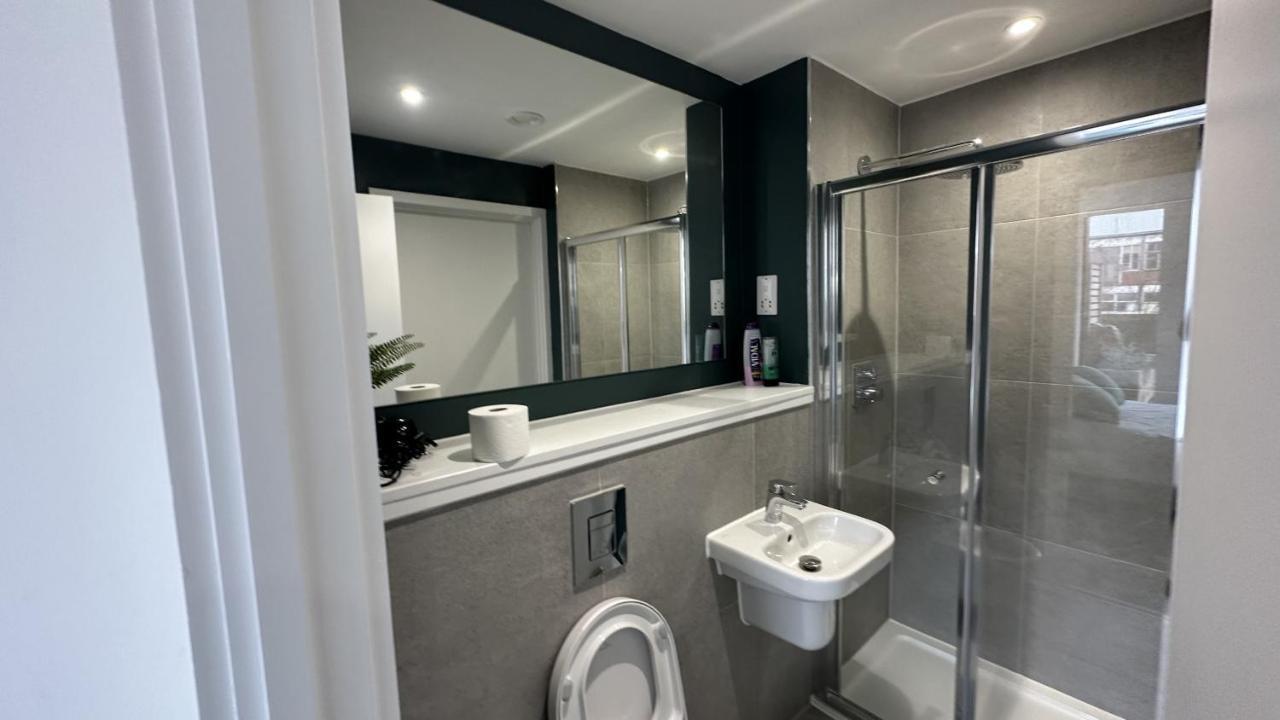 Lux Livin' Apartments - Luxury 2 Bed Apartment With Sky Garden Manchester Zewnętrze zdjęcie